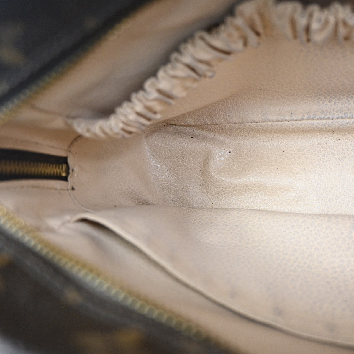 LOUIS VUITTON Trousse Toilette 28 Clutch Hand Bag Monogram Brown M47522 66ZA137