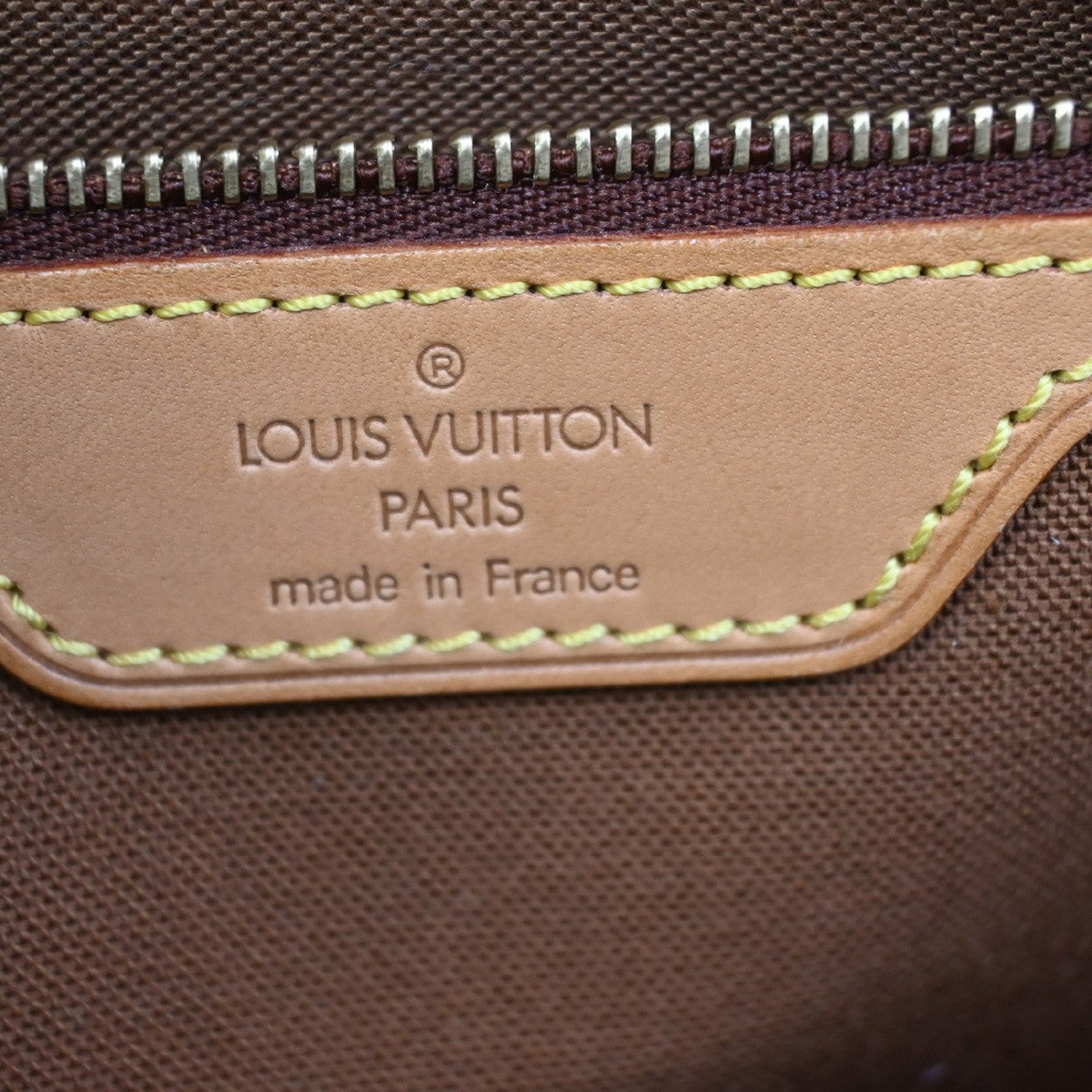 LOUIS VUITTON Abbesses Messenger Shoulder Bag Monogram Leather BN M45257 70KB539