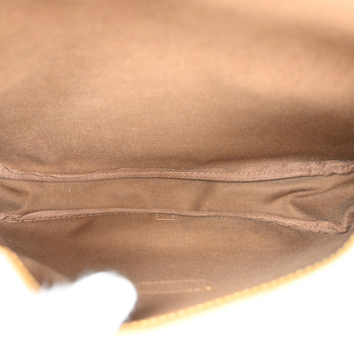 LOUIS VUITTON Logo Saumur 30 Shoulder Bag Monogram Leather Brown M42256 16EE245