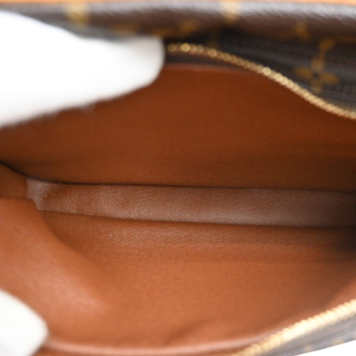 LOUIS VUITTON Nile Crossbody Shoulder Bag Monogram Leather Brown M45244 95SA137