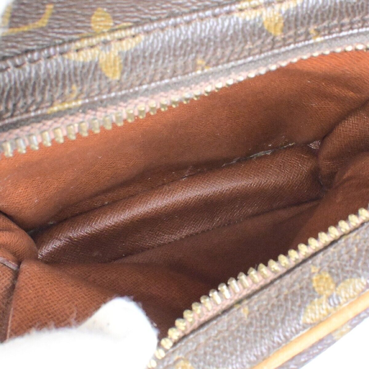 LOUIS VUITTON Amazon Crossbody Shoulder Bag Monogram Leather BN M45236 31FB530
