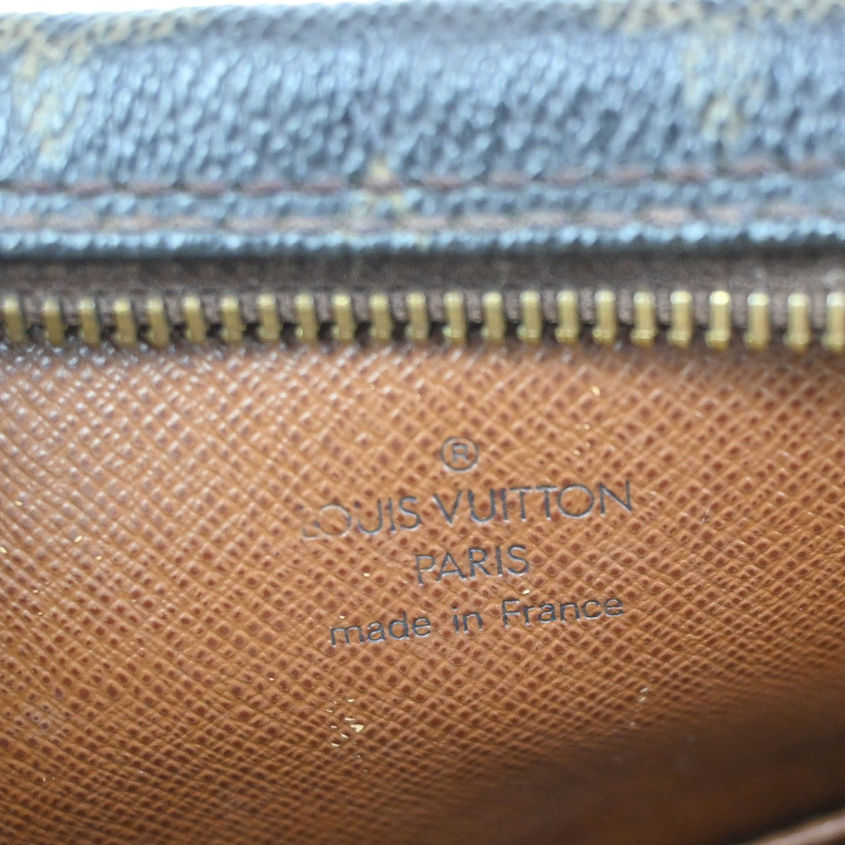 LOUIS VUITTON Amazon Crossbody Shoulder Bag Monogram Leather BN M45236 80KC694