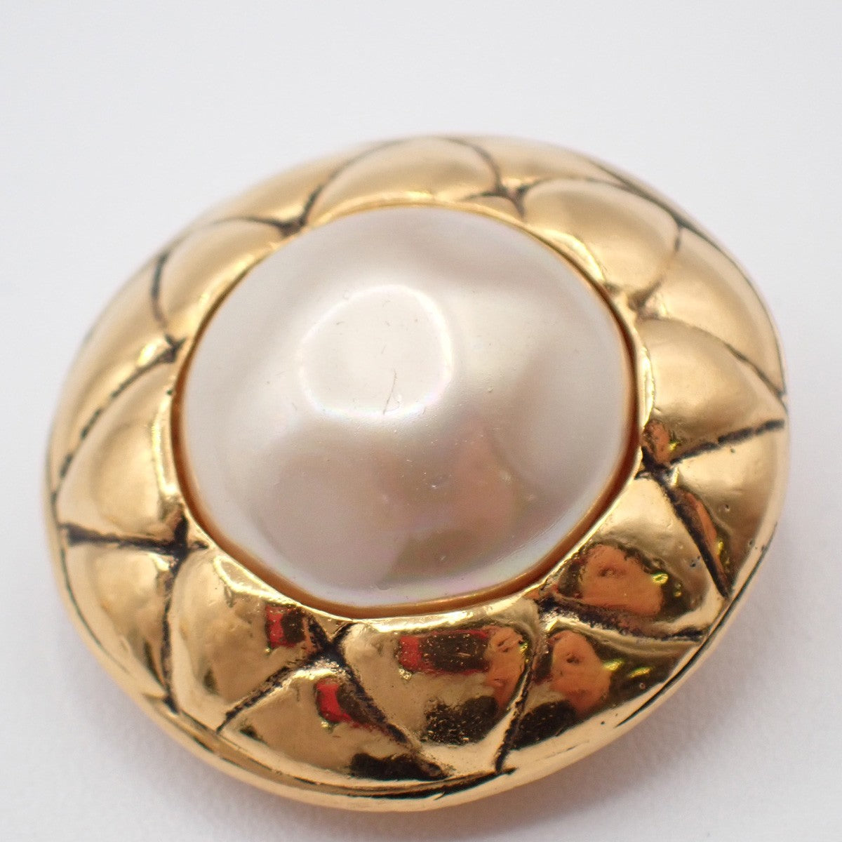 CHANEL Logo Imitation Pearl Round Button Earrings Clip-On Gold 61RF636