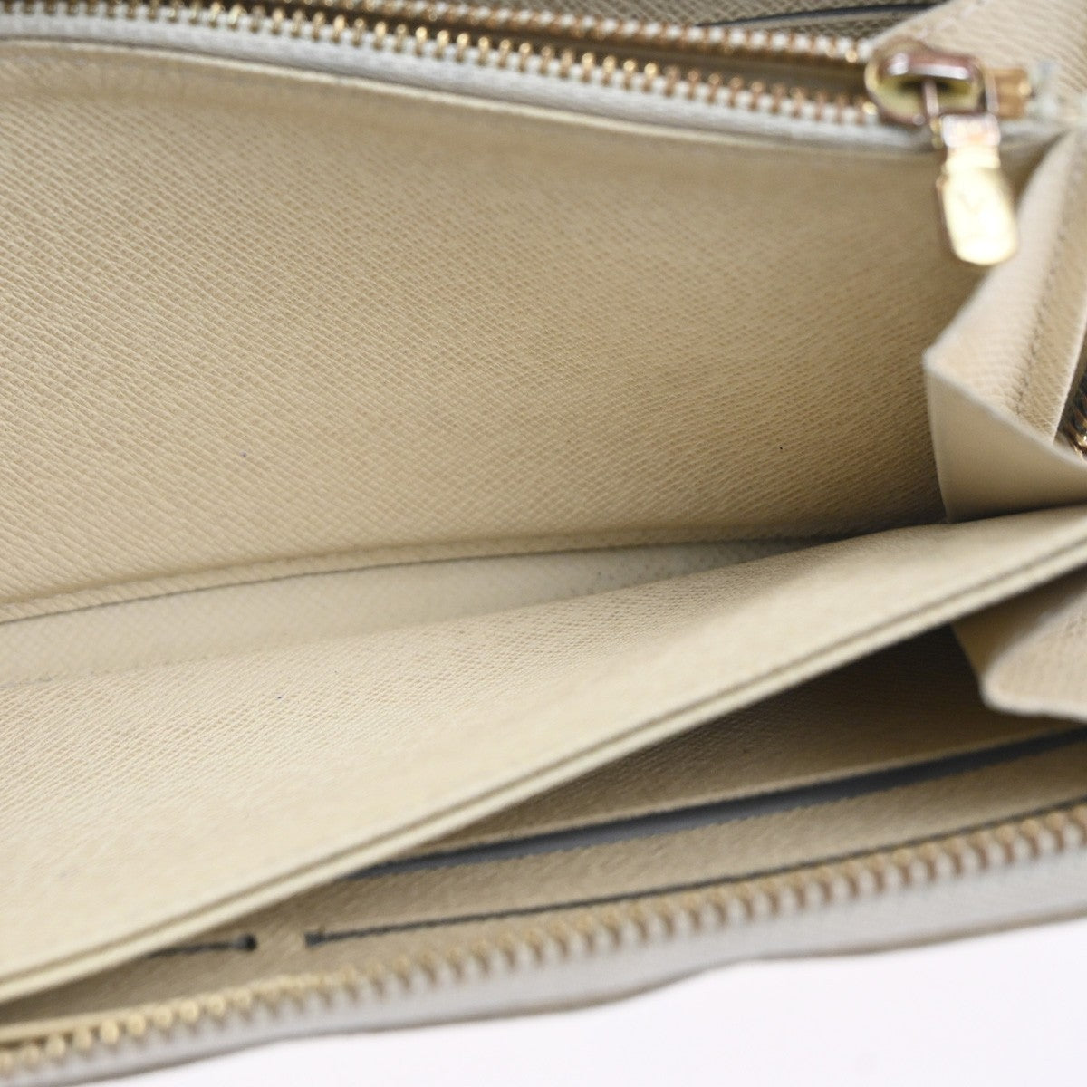 LOUIS VUITTON Zippy Long Wallet Damier Azur Leather White Spain N60019 67KD007