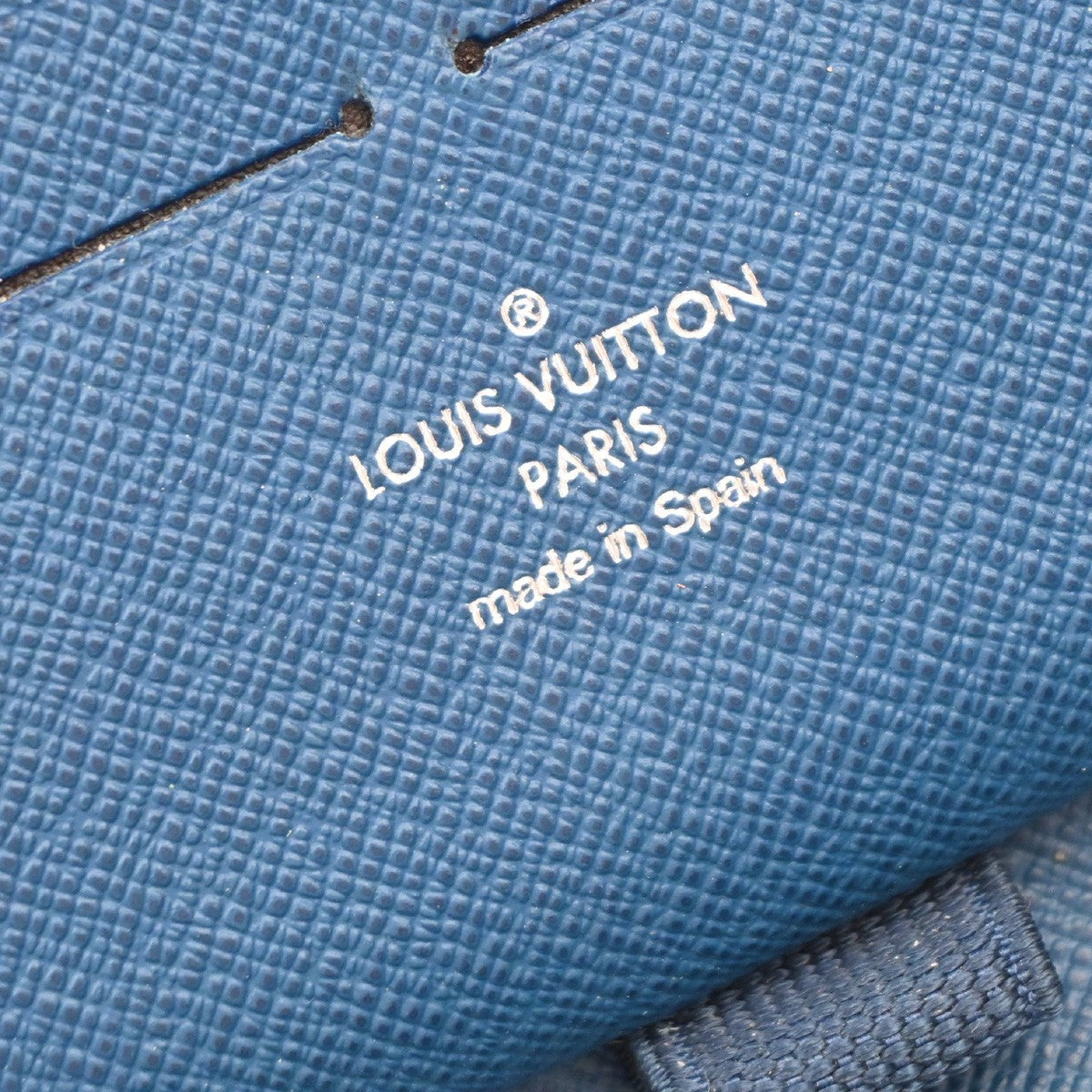 LOUIS VUITTON LV Zippy Organizer Long Wallet Epi Leather Blue SHW M60619 35KB376