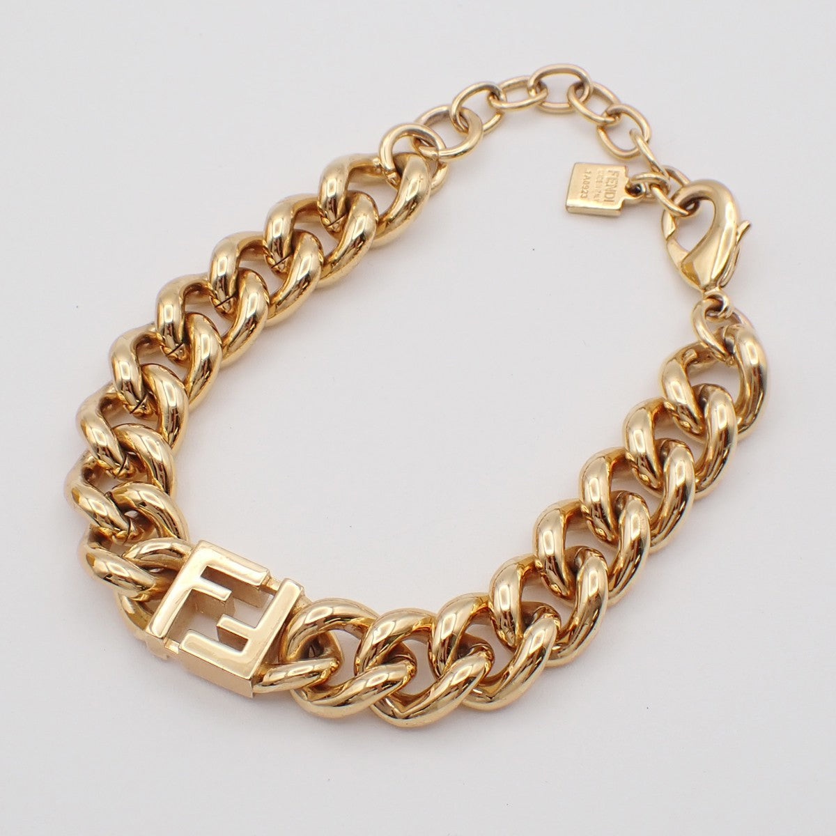 FENDI FF Logo Chunky Chain Bracelet Gold-Plated Italy 60EF508