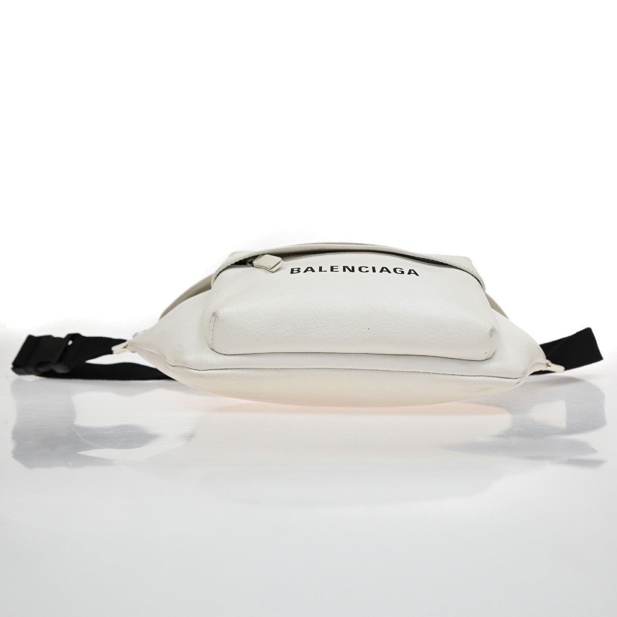 BALENCIAGA Logo Everyday Shoulder Body Bag Leather White SHW Italy 87YH645