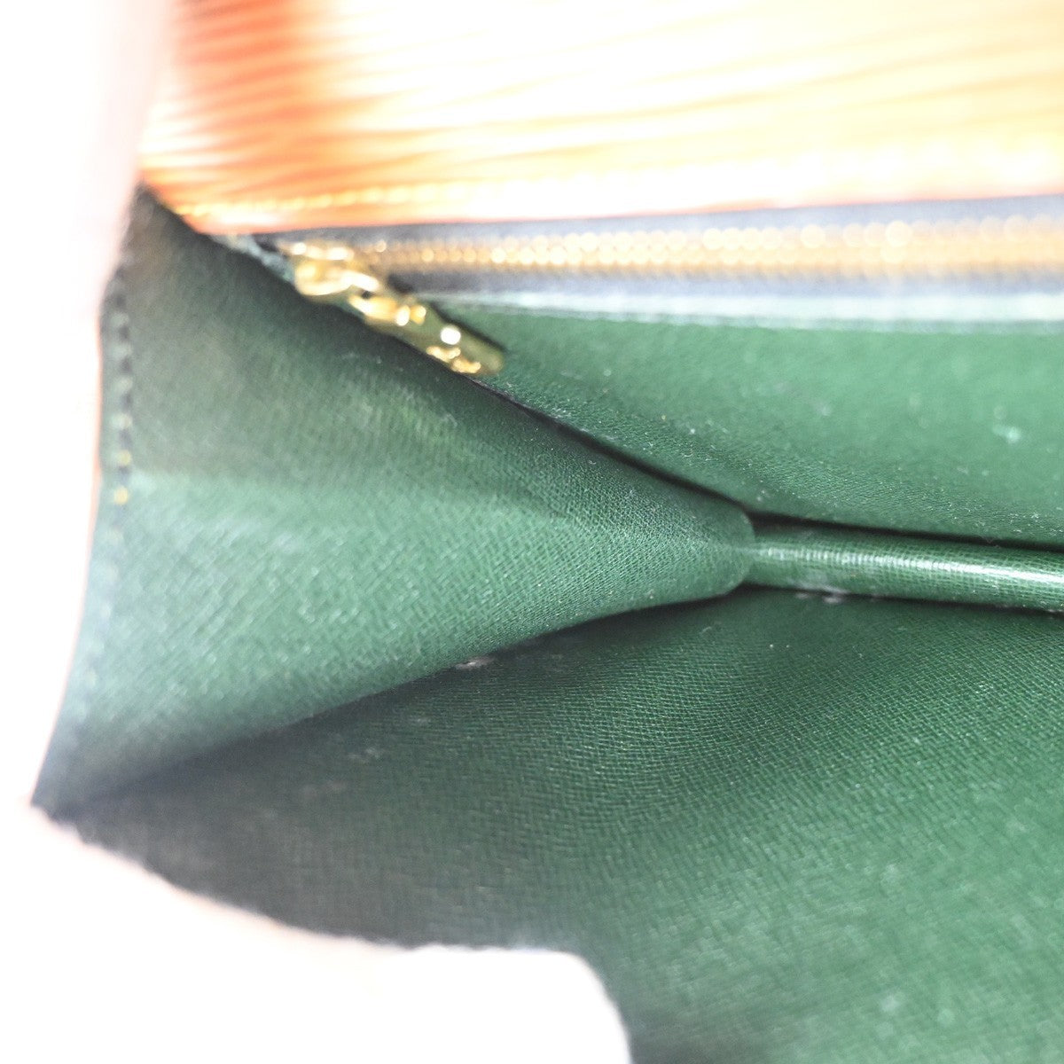 LOUIS VUITTON Sellier Dragonne Clutch Hand Bag Epi Leather Gold M52618 05TA594