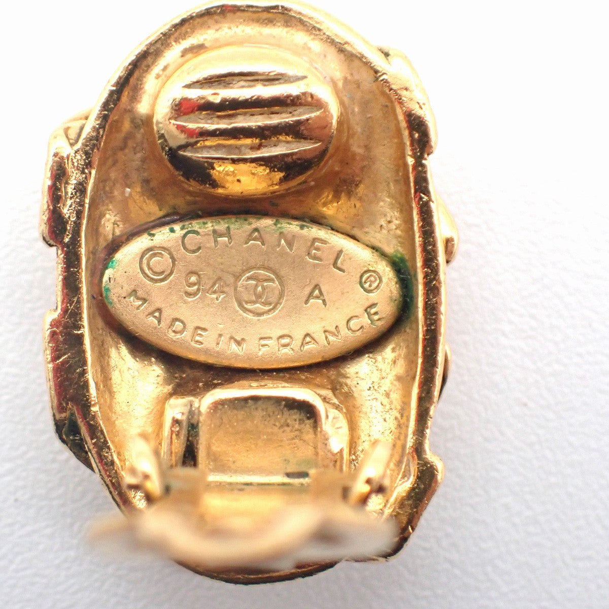 CHANEL CC Logo Button Earring 94A Clip-On Gold-Plated France Vintage 80RL937