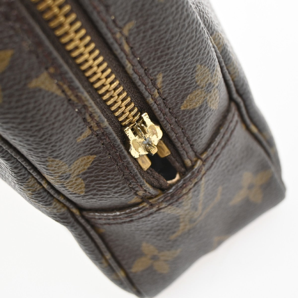 LOUIS VUITTON Trousse Toilette 23 Clutch Hand Bag Monogram Brown M47524 01YJ166