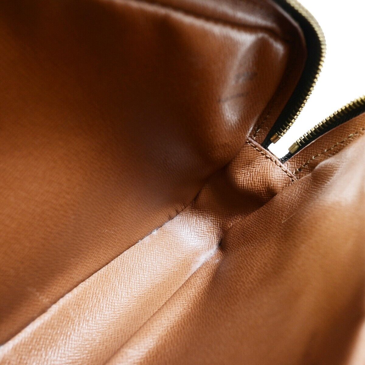 LOUIS VUITTON Marly Bandouliere Shoulder Bag Monogram Leather BN M51828 35EB104
