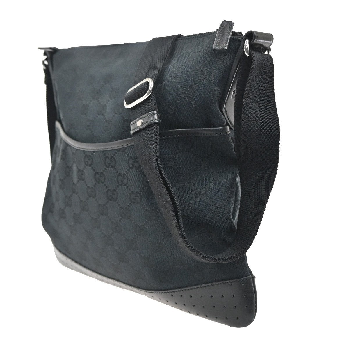 GUCCI Logo GG Pattern Crossbody Shoulder Bag Canvas Leather Black SHW 35KC704