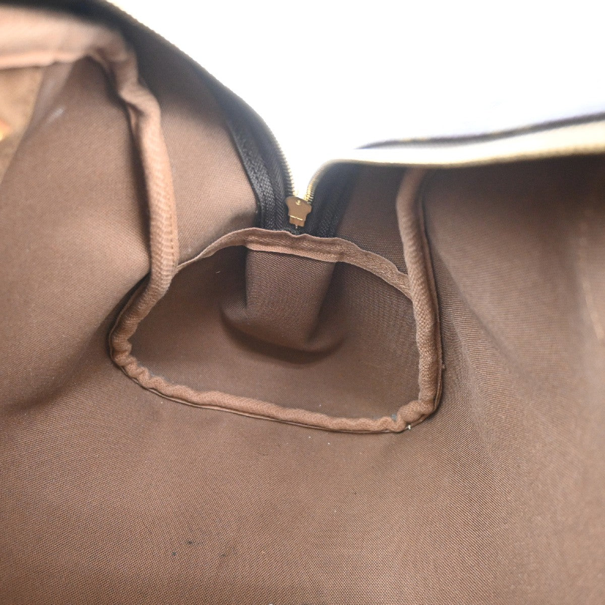 LOUIS VUITTON Montorgueil GM Shoulder Bag Monogram Leather Brown M95566 93KB514