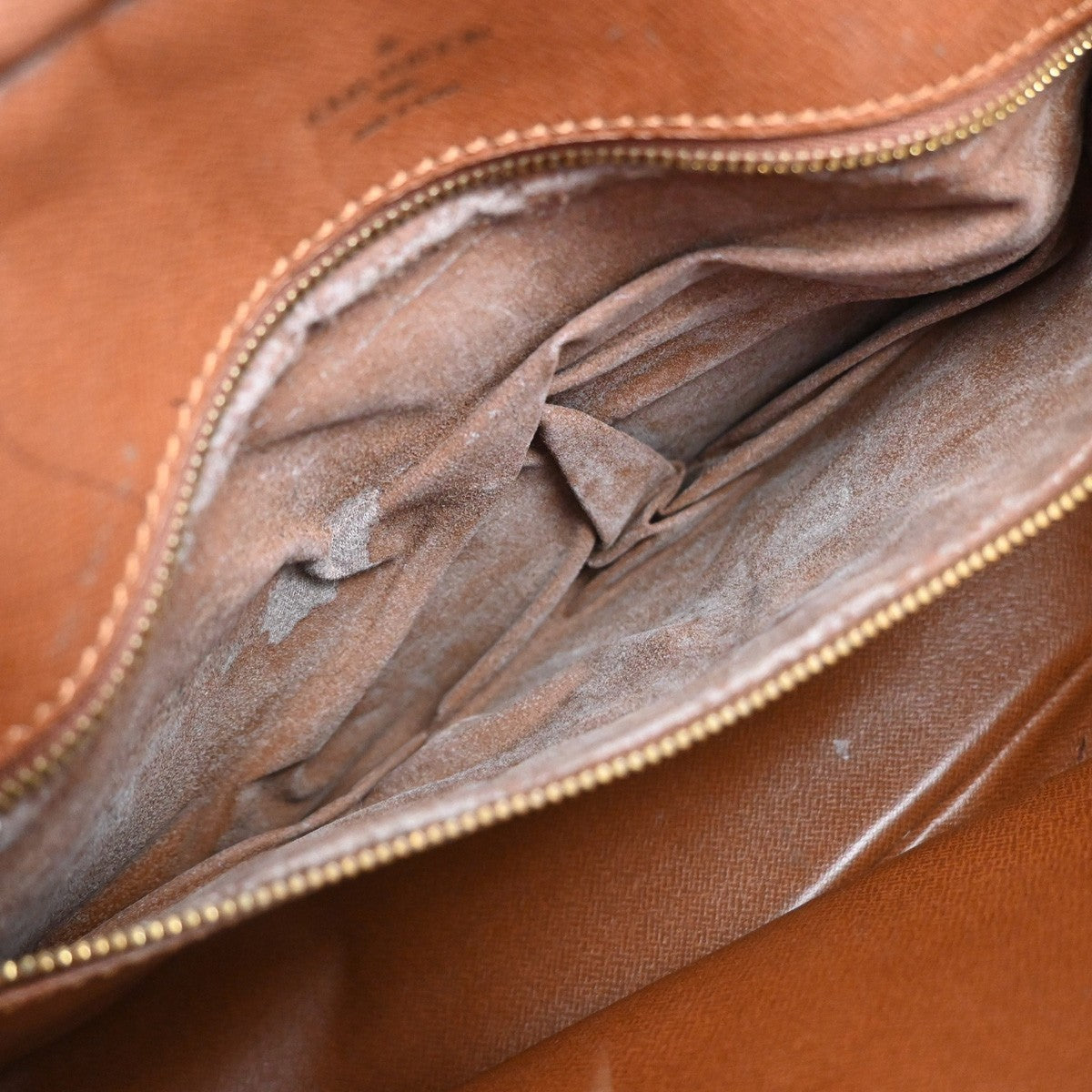 LOUIS VUITTON Boulogne 35 Shoulder Bag Monogram Leather Brown M51260 73YH997