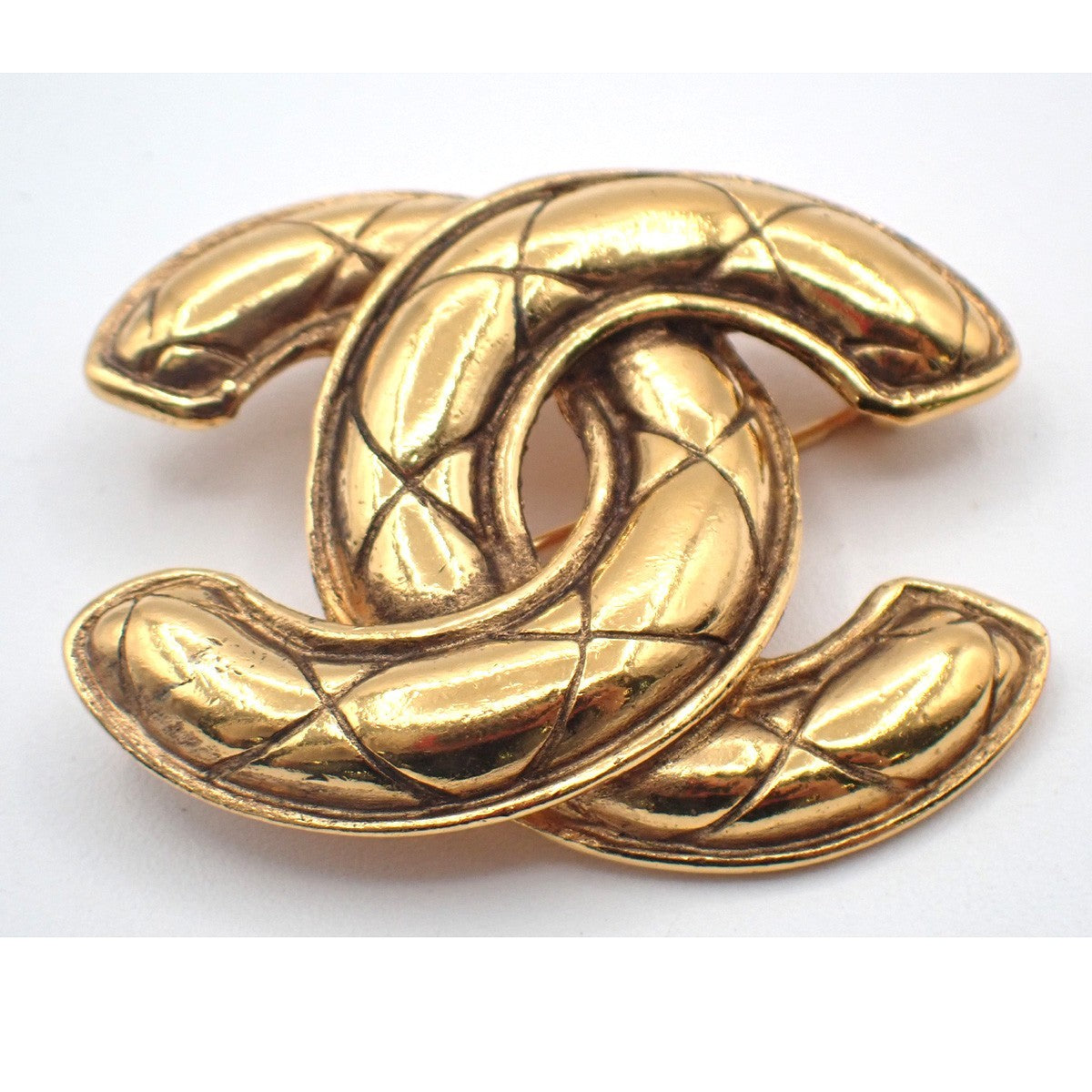 CHANEL CC Logo Matelasse Pin Brooch Gold GHW Accessory 84RL963
