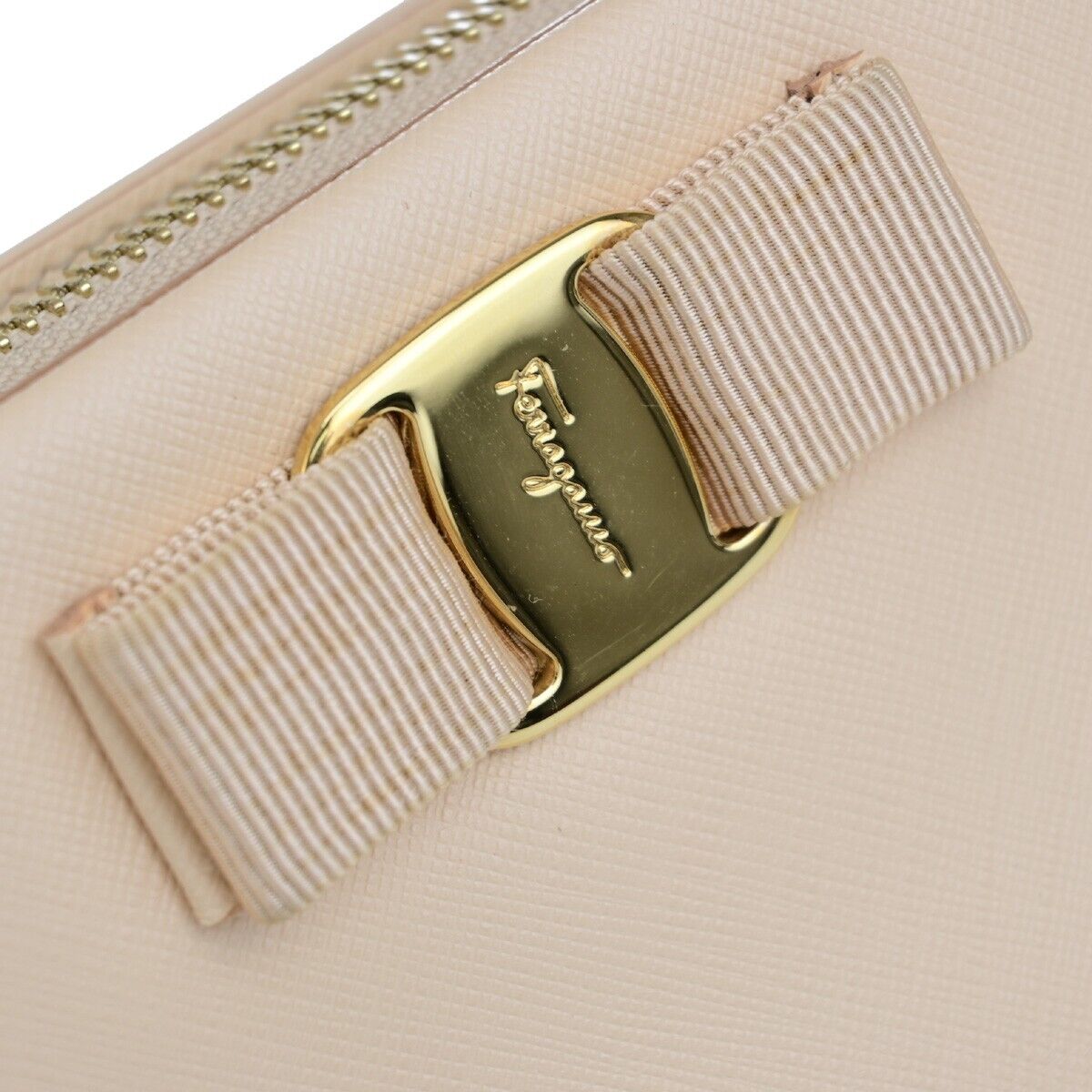 SALVATORE FERRAGAMO Logo Vara 2Way Shoulder Hand Bag Leather Pink Italy 69EC545