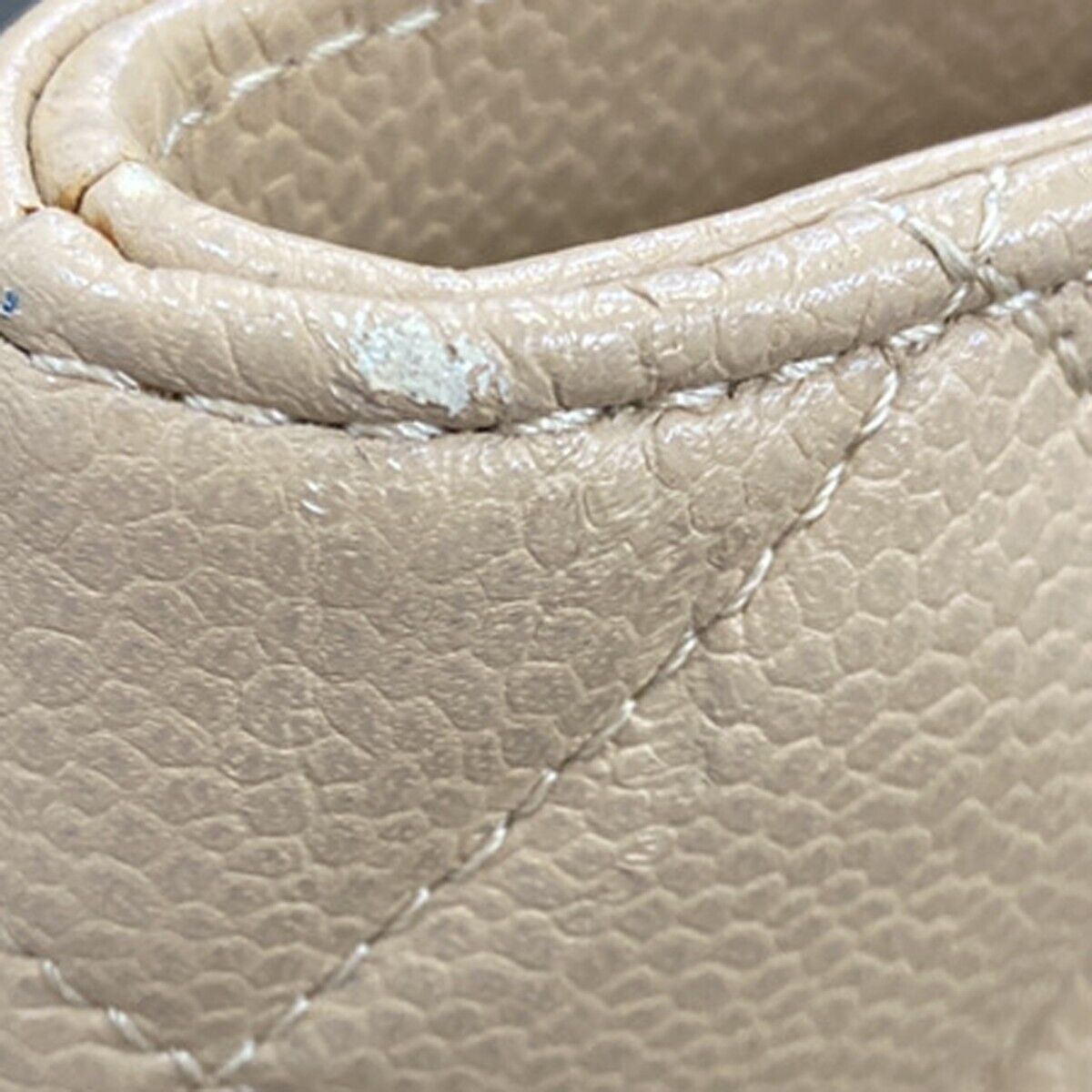CHANEL CC Logo Medallion Shoulder Tote Bag Caviar Skin Leather BE GHW 611RJ846