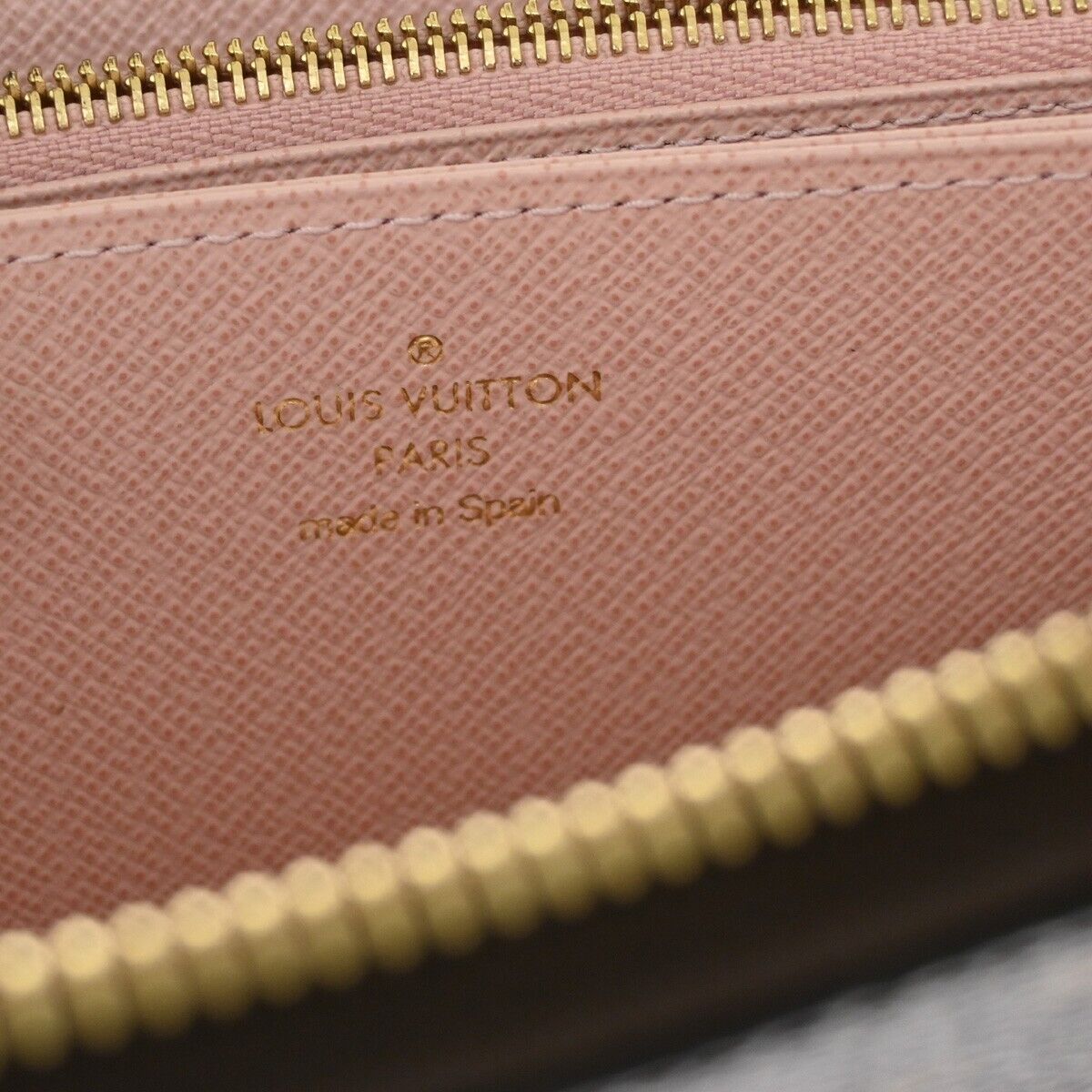 LOUIS VUITTON Zippy Wallet Vivienne Monogram Leather Brown Rose M69054 59RJ206