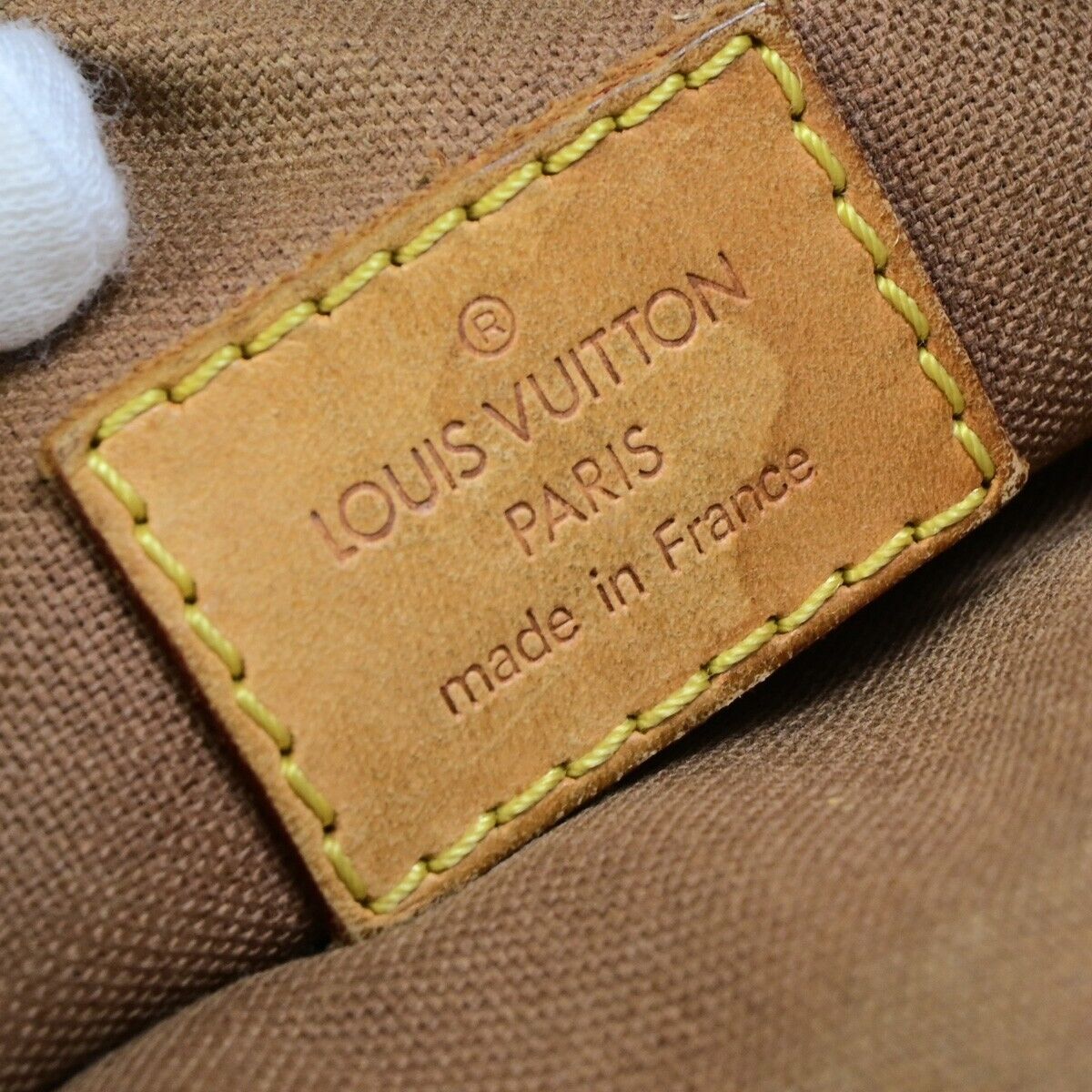 LOUIS VUITTON Pochette Bosphore Shoulder Bag Monogram Leather BN M40044 35EC569
