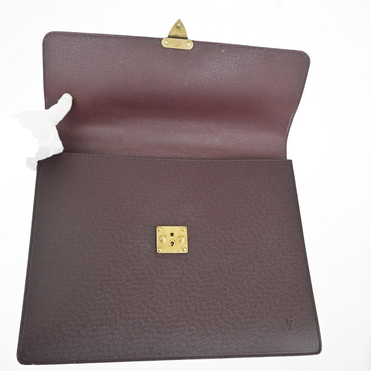 LOUIS VUITTON LV Moskova Briefcase Hand Bag Taiga Leather Purple M30036 67KC395