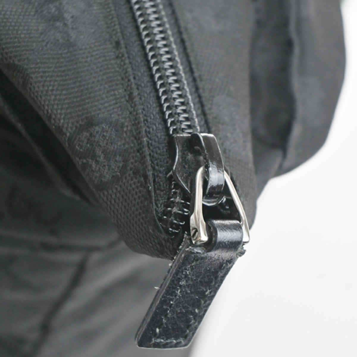 GUCCI Logo GG Pattern Sherry Travel Shoulder Bag Nylon Leather Black 64KC779