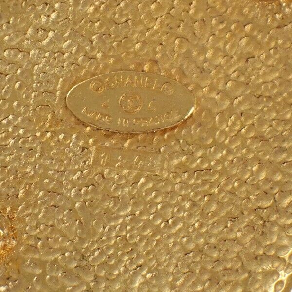 CHANEL CC Logo Crown Pin Brooch 26 Gold France Accessory Vintage 34RJ343
