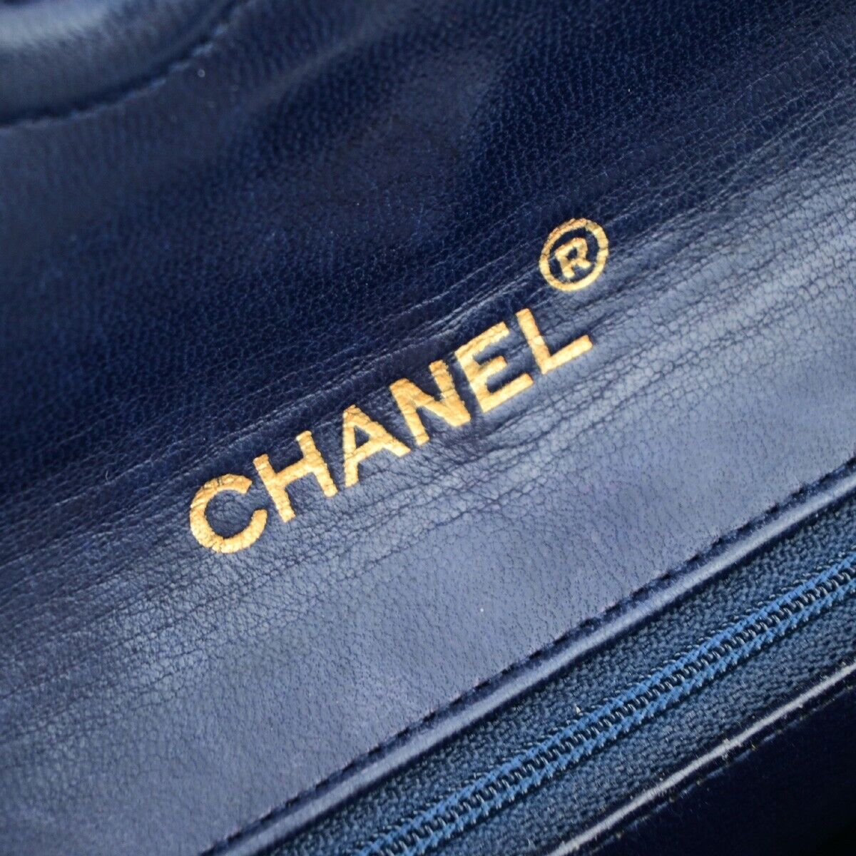 CHANEL CC Mini Matelasse Chain Shoulder Bag Leather Navy Blue Vintage 674RK667