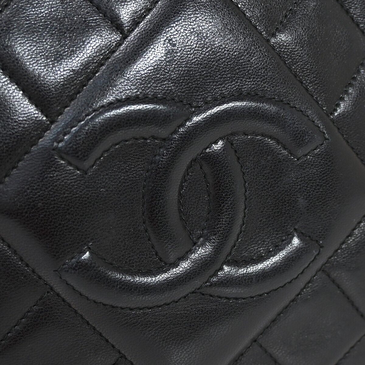 CHANEL CC Matelasse Fringe Chain Shoulder Bag Leather Black GHW Vintage 342RH983