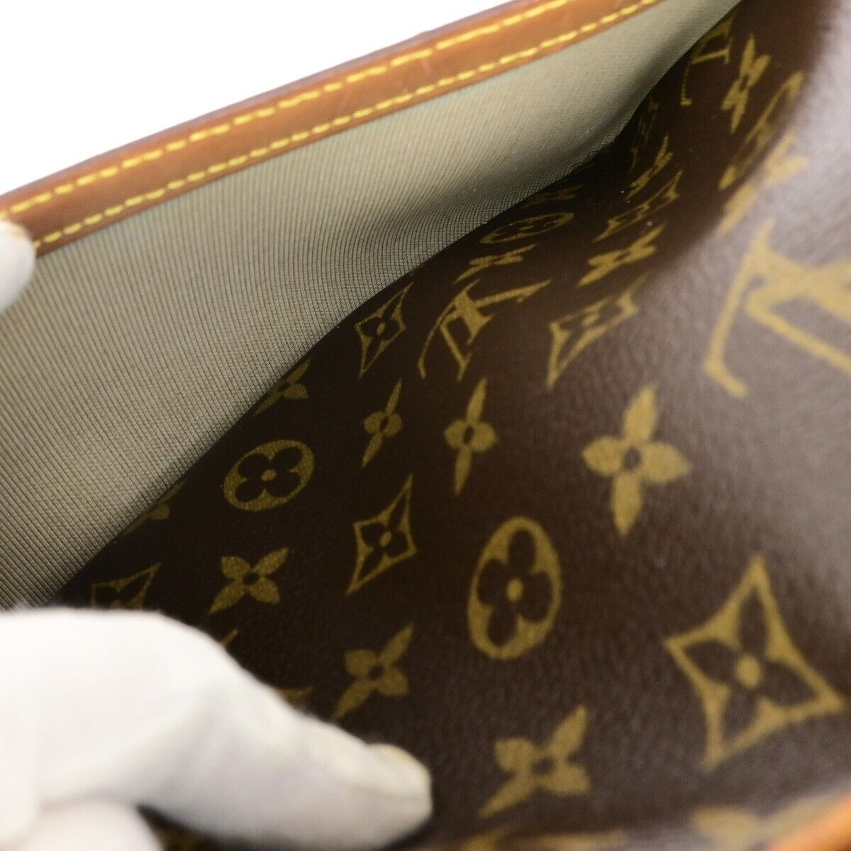 LOUIS VUITTON Reporter PM Crossbody Shoulder Bag Monogram Leather M45254 30FB169