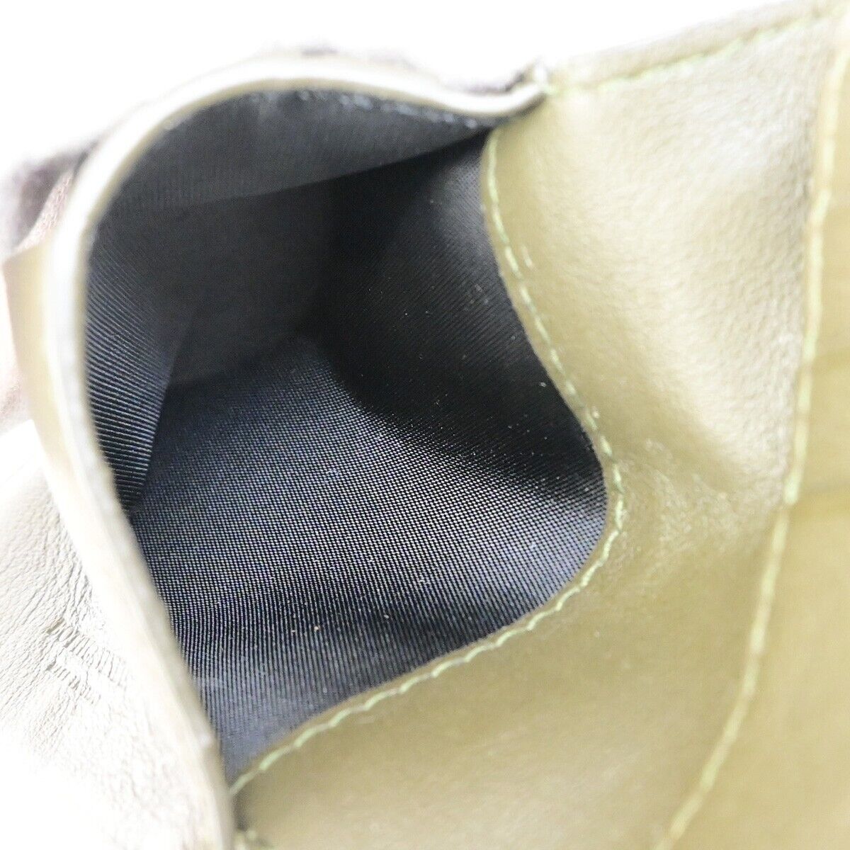 BOTTEGA VENETA Logo Bifold Compact Wallet Leather Khaki Green Italy 36FB223