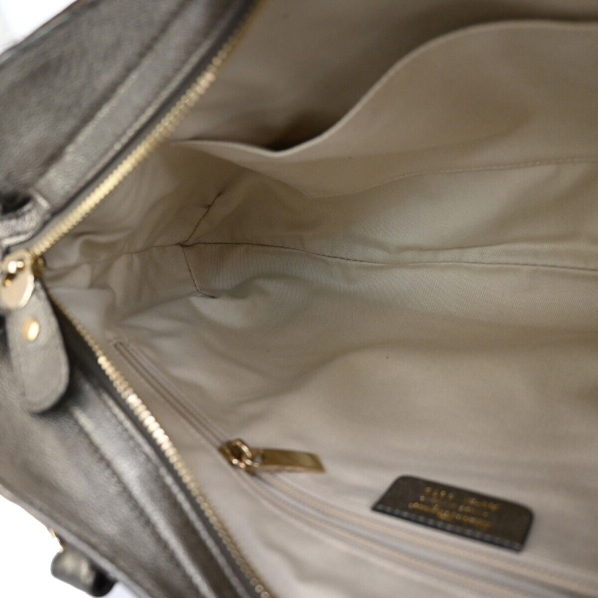 SALVATORE FERRAGAMO Logo Marisa Gancini Shoulder Bag Leather Gray Italy 69SG692