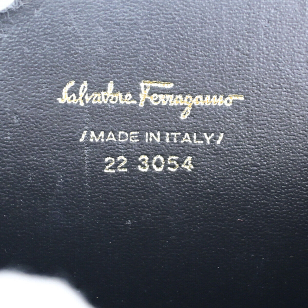 SALVATORE FERRAGAMO Vara Mini Chain Shoulder Bag Leather Navy Blue GHW 69YF494