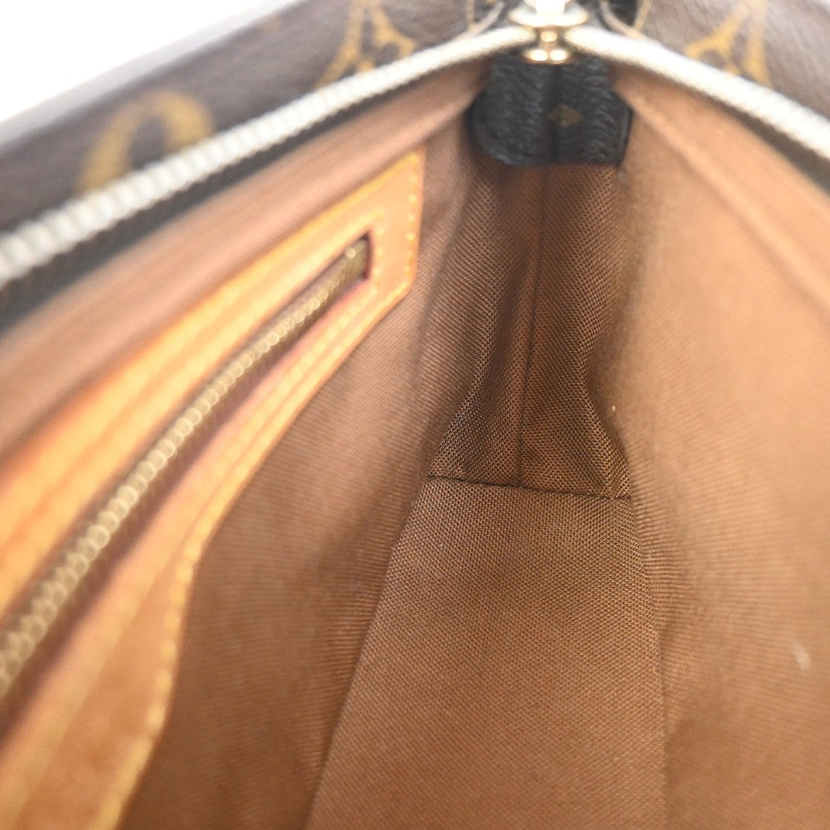 LOUIS VUITTON Logo Trotteur Shoulder Bag Monogram Leather Brown M51240 72YH917