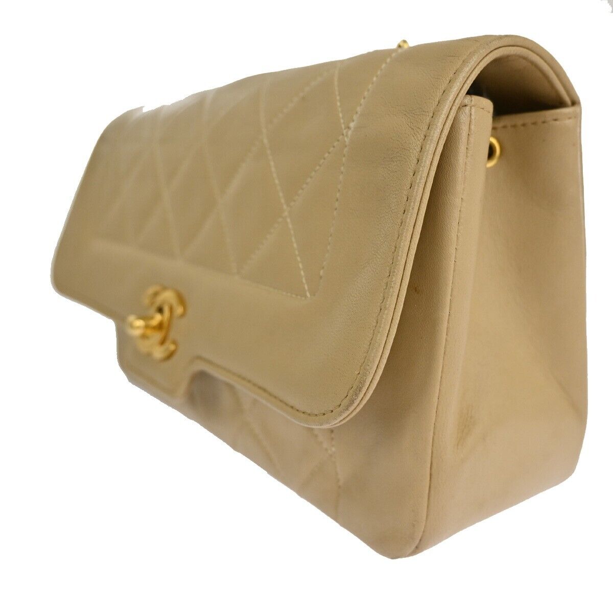 CHANEL CC Logo Matelasse Chain Shoulder Bag Leather Beige GHW Vintage 318RJ477