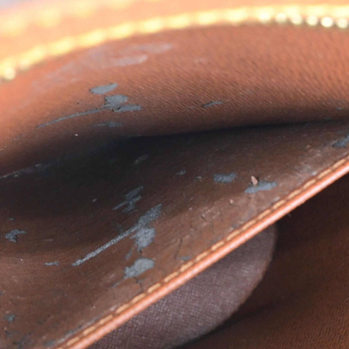 LOUIS VUITTON Logo Drouot Shoulder Bag Monogram Leather Brown M51290 16YF371