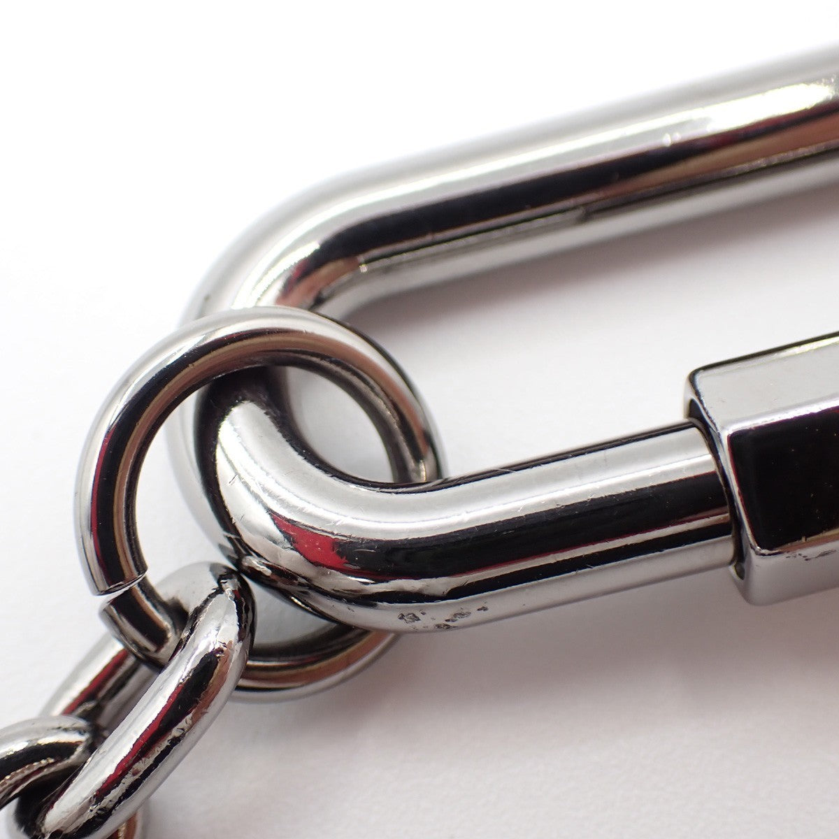LOUIS VUITTON Porete Cles LV Shaped Rope Key Chain Black Silver MP2617 32KP063