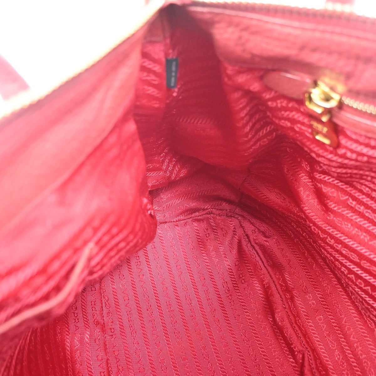 PRADA Logo 2way Crossbody Shoulder Hand Bag Embossing Leather Red GHW 84MA284
