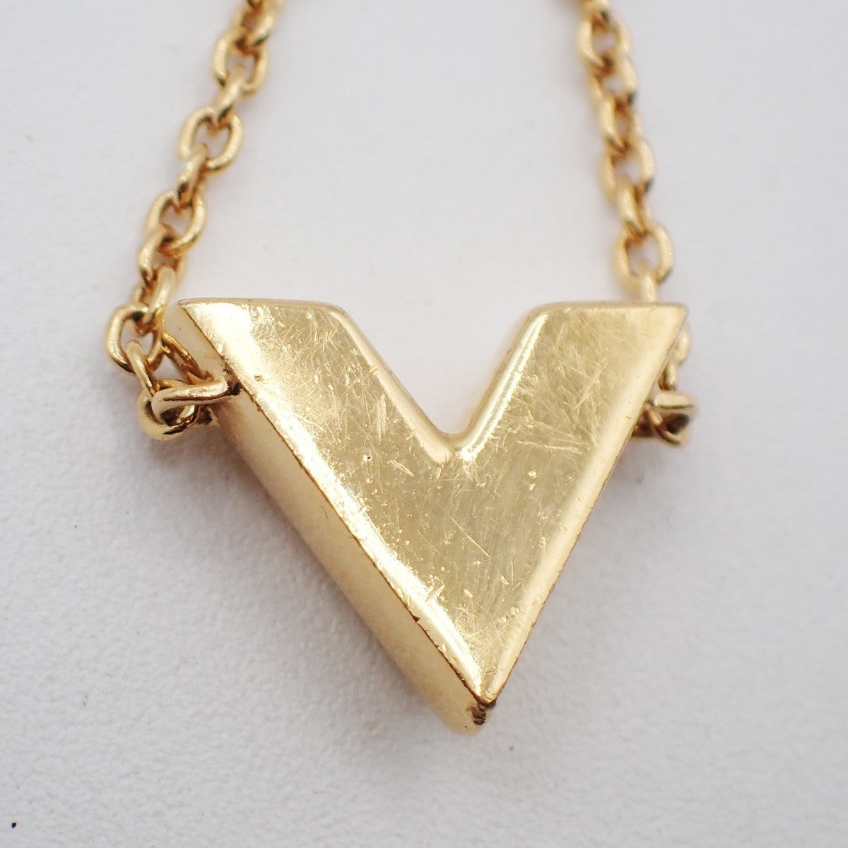 LOUIS VUITTON LV Logo Essential V Bracelet Gold-Plated Italy M61084 36RL847