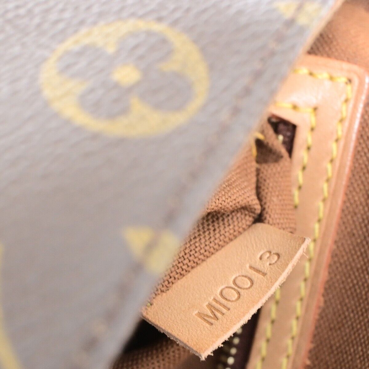 LOUIS VUITTON Mini Looping Hand Bag Monogram Leather Brown France M51147 91FA756