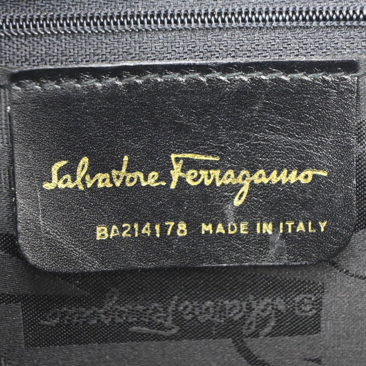 SALVATORE FERRAGAMO Logo Vara 2Way Shouldr Hand Bag Suede Leather Black 64ED395