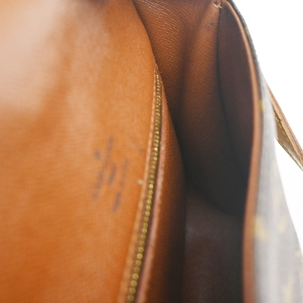 LOUIS VUITTON Saint Cloud MM Shoulder Bag Monogram Leather BN USA M51243 75MA417