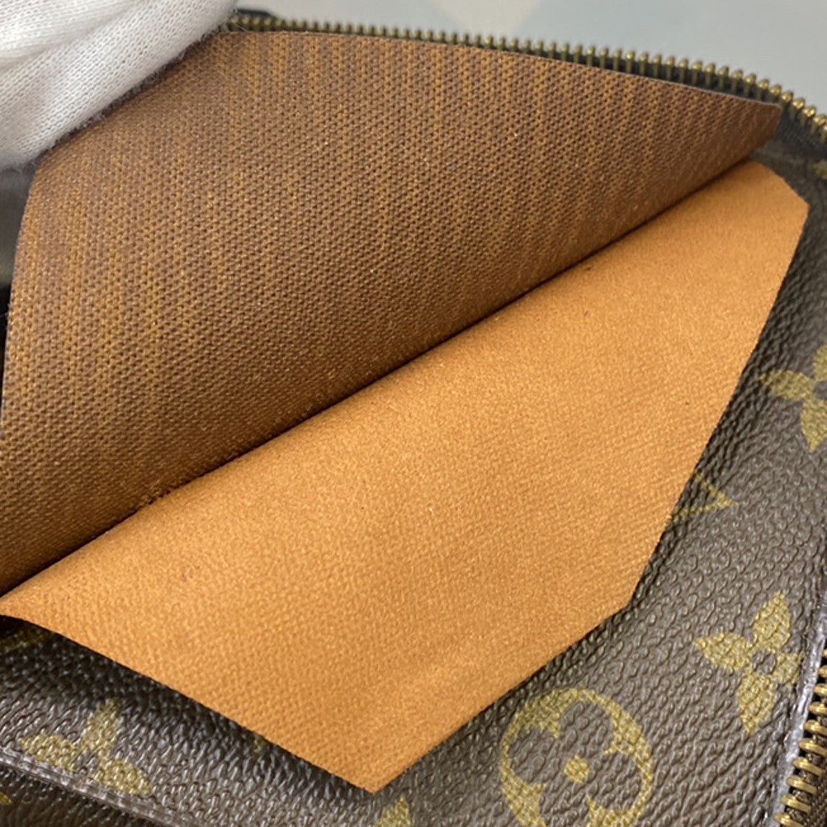 LOUIS VUITTON Poche Escapade Bifold Wallet Monogram Leather Brown M60113 38YH186