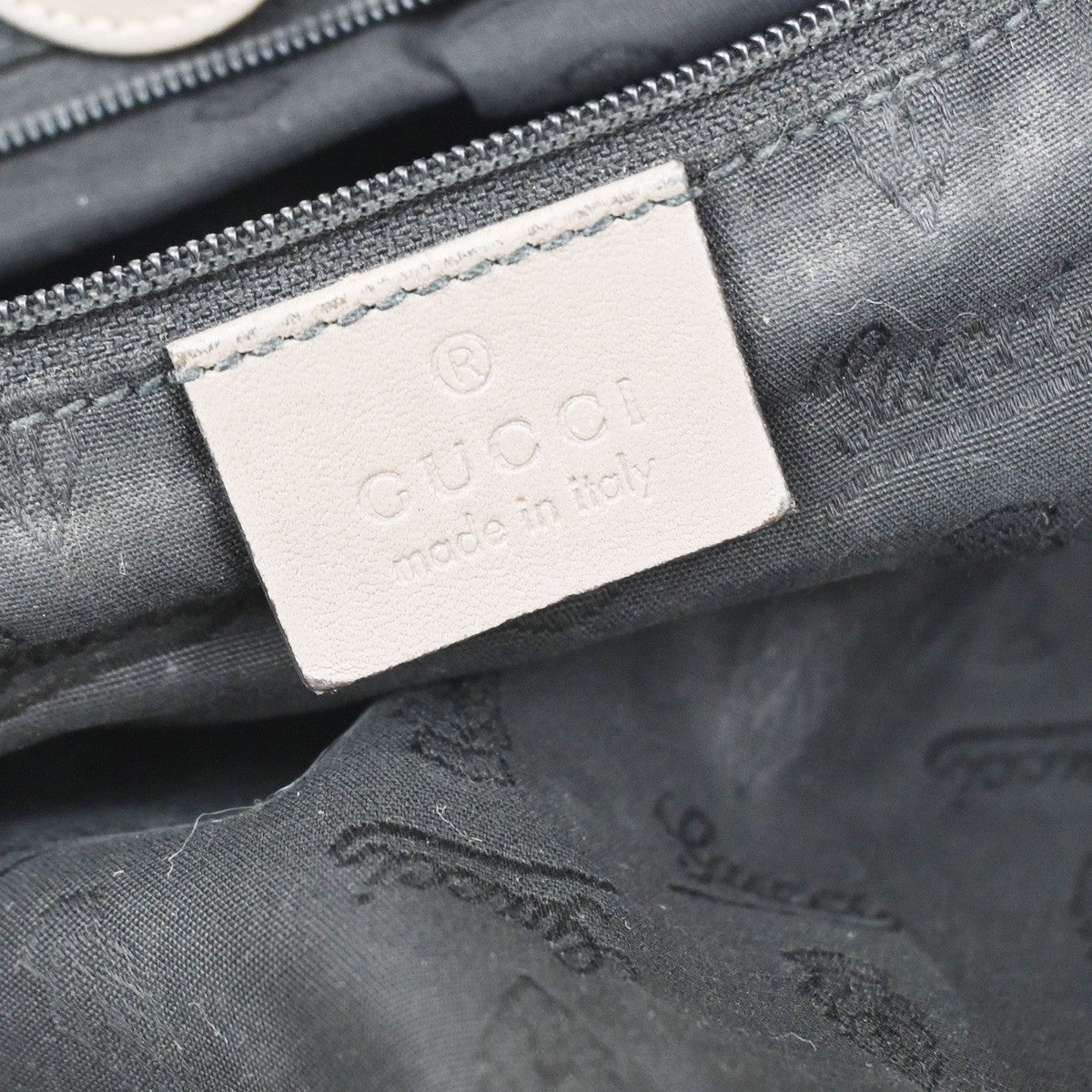 GUCCI Logo GG Pattern Guccissima​ Shoulder Bag Leather Brown GHW Italy 38YJ202