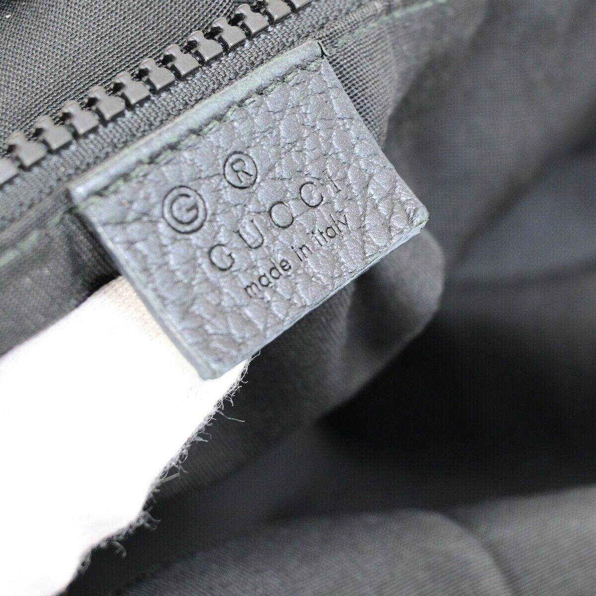 GUCCI GG Pattern Crossbody Shoulder Bag Canvas Leather Black Italy 31EC952