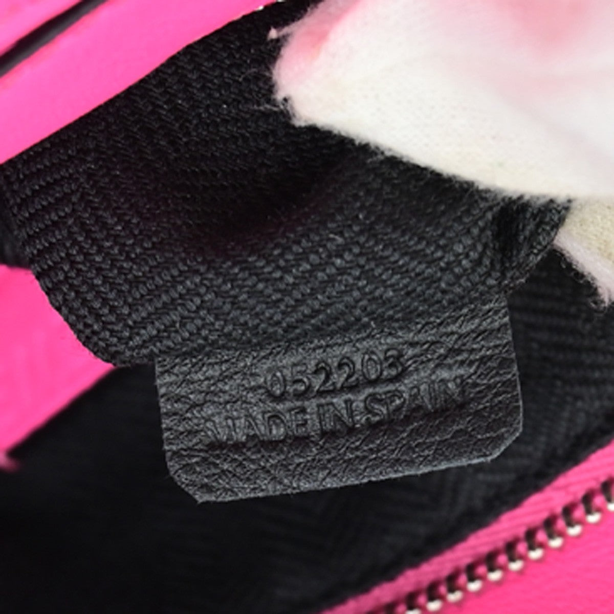 LOEWE Logo Puzzle Mini Body Shoulder Bag Leather Neon Pink SHW Spain 684RQ079