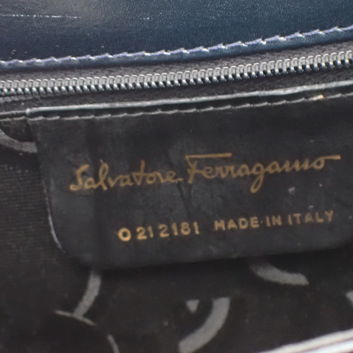SALVATORE FERRAGAMO Gancini 2Way Shoulder Hand Bag Leather Navy Blue GHW 61AA155