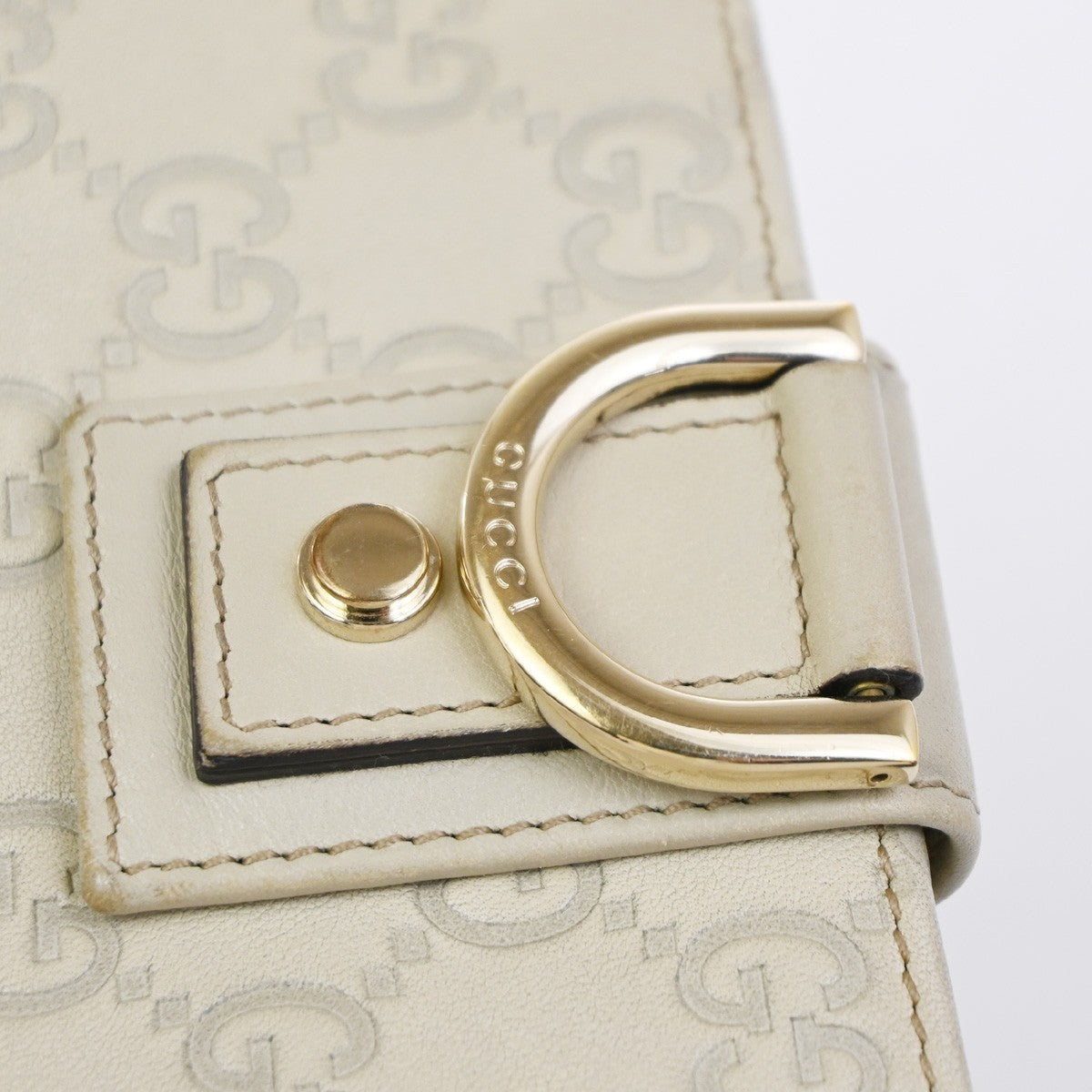 GUCCI GG Pattern Abbey Guccissima Bifold Wallet Leather Beige GHW Italy  05KD083