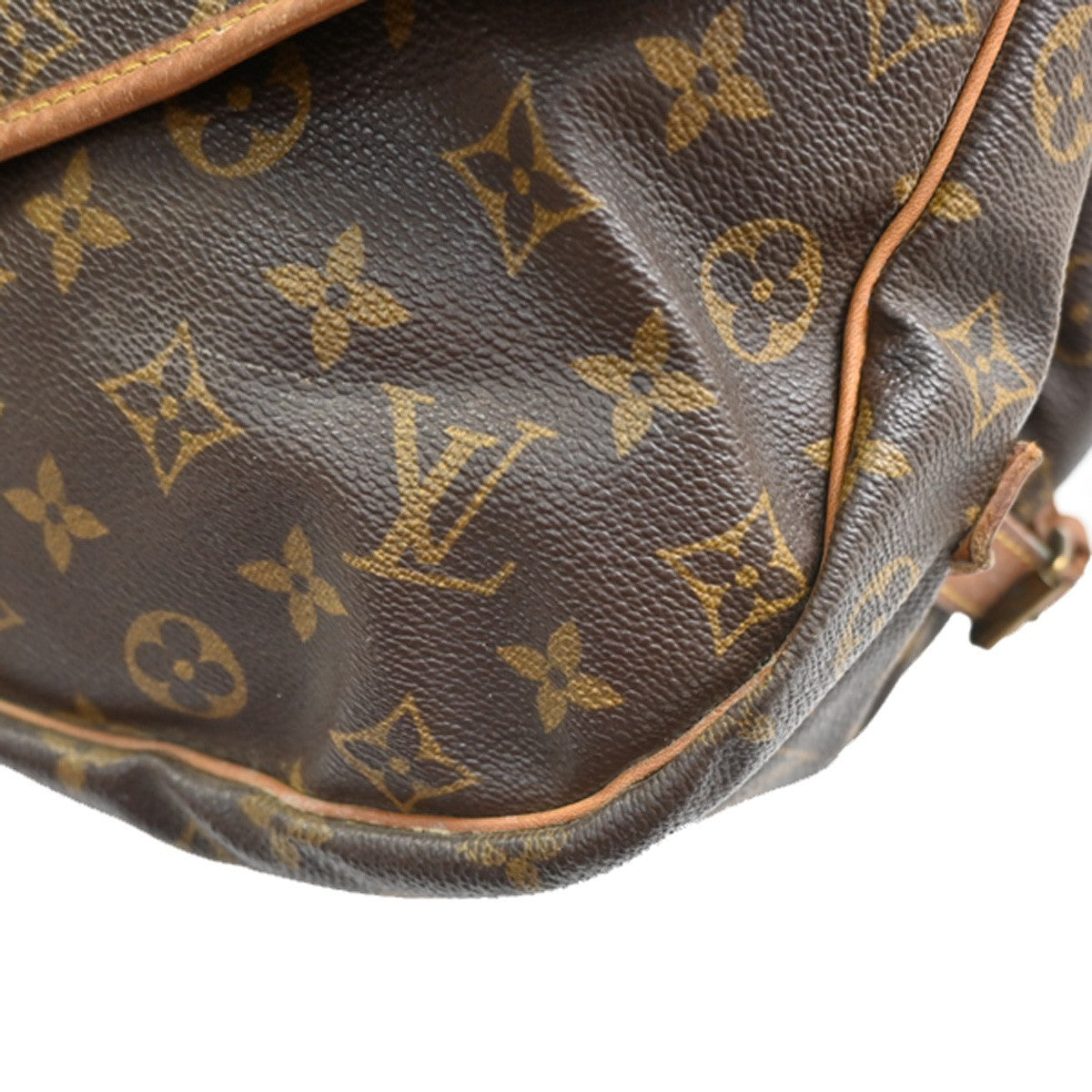 LOUIS VUITTON Saumur 35 Shoulder Bag Monogram Leather BN France M42254 39SA068