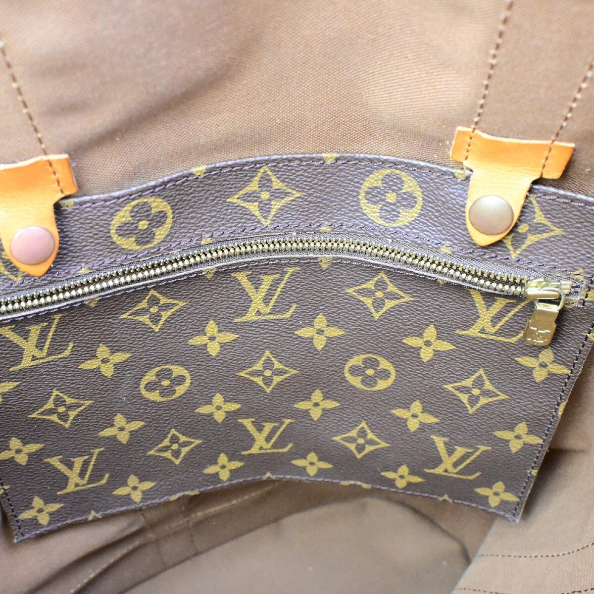 LOUIS VUITTON LV Randonnee GM Shoulder Bag Monogram Leather Brown M42244 11EE124