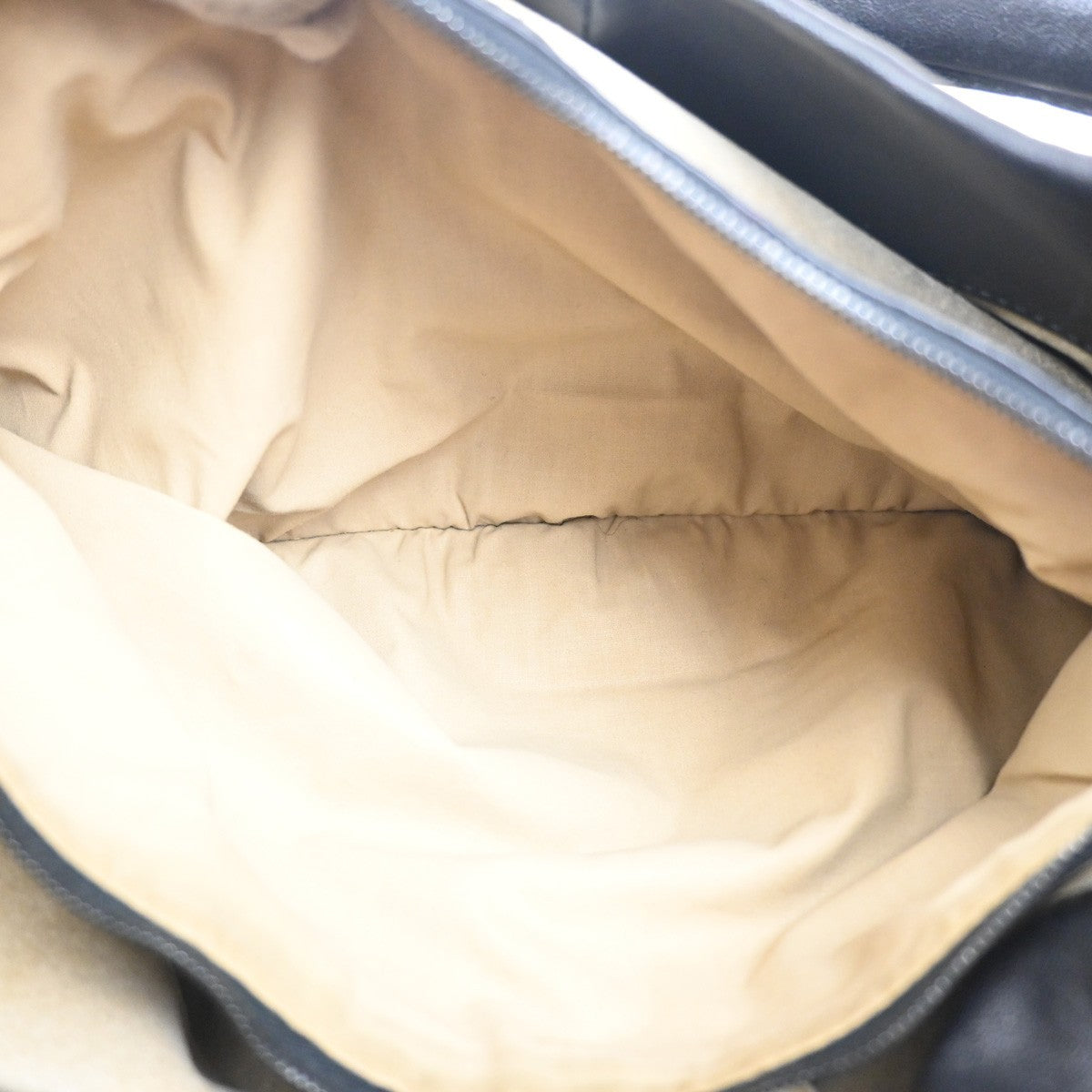 BOTTEGA VENETA Intrecciato Logo Shoulder Bag Leather Black Italy 667RL737